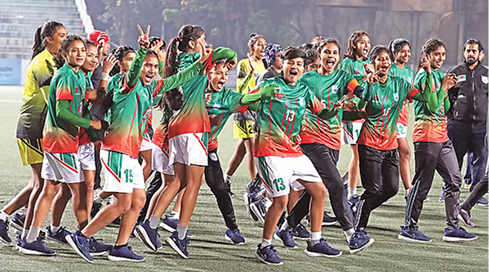 ইতিহাস গড়া আফঈদাদের শিরোপা ধরে রাখার চ্যালেঞ্জ